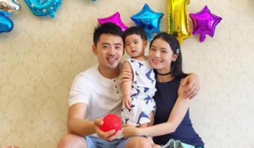 黄英的老公，黄英老公曹帅身价(快女黄英的老公曹帅是富豪吗?)