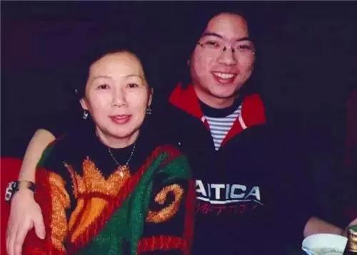 高晓松爷爷,高立人(高晓松这个人) 高晓松爷爷,高立人(高晓松这个人)