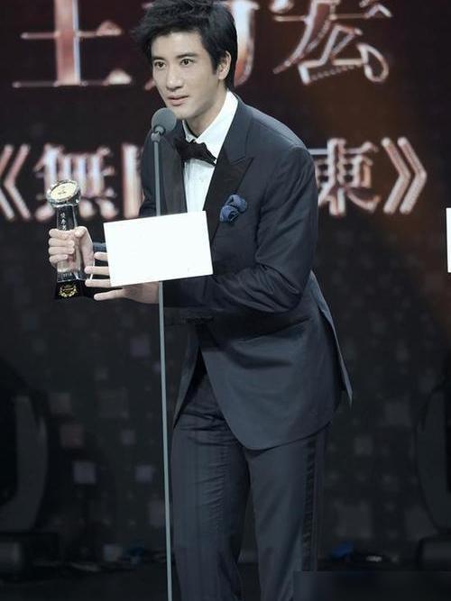 西红柿首富王力宏,西红柿首富王力(王力宏,西虹市首富)