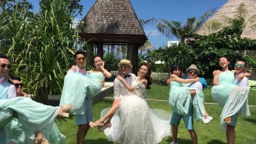 包贝尔婚礼柳岩做了什么，柳岩伴娘(柳岩跟包贝尔婚礼是什么事)