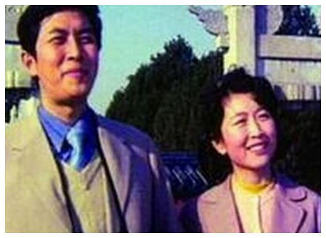 唐国强前妻,唐莉莉(唐国强与前妻)