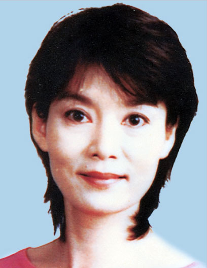 归亚蕾双眼皮是割的吗 归亚蕾双眼皮是割的吗