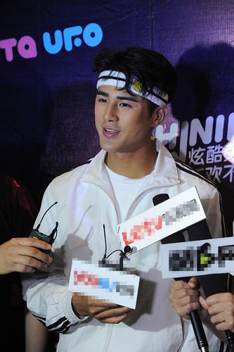 姜潮照片,男明星叫什么潮(姜潮的女神是谁)