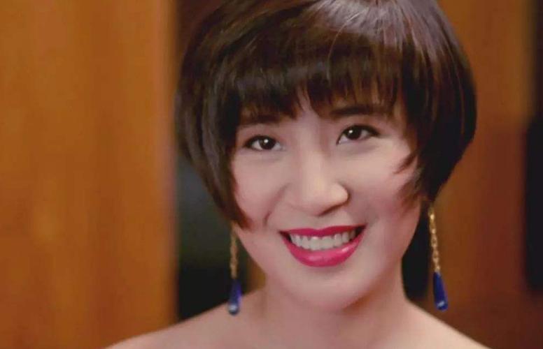 吴君如资料，吴君如多高(吴君如个人简历身高)