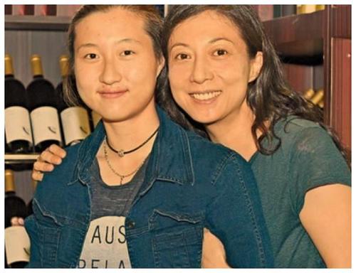 吴绮莉照片,演员吴绮莉的照片(吴绮莉生活照)