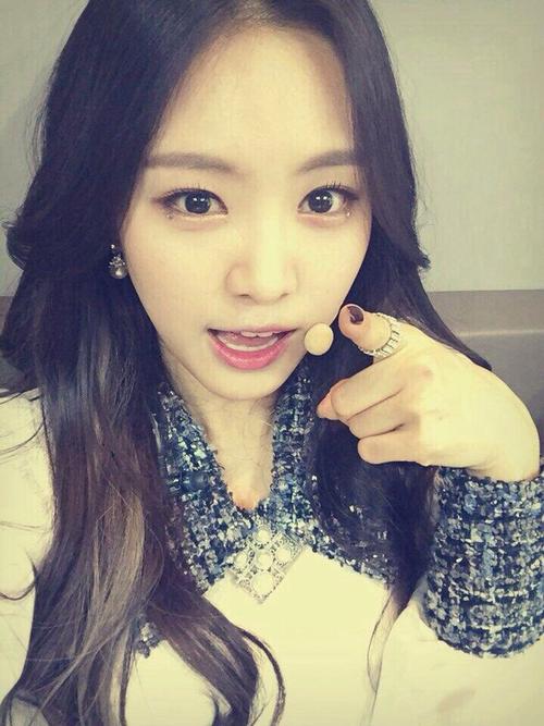 孙娜恩被骂，李泰民和孙娜恩在一起(孙娜恩在采访中被问到泰民)