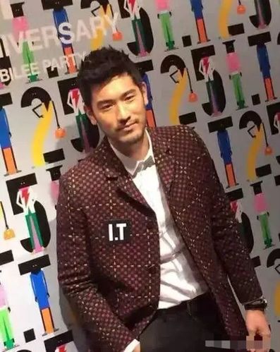 高以翔个人资料，高以翔多大年龄了(高以翔是几几年出生的)