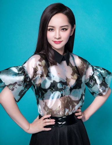 邓莎个人资料，邓莎参加的综艺节目(邓莎个人简介)