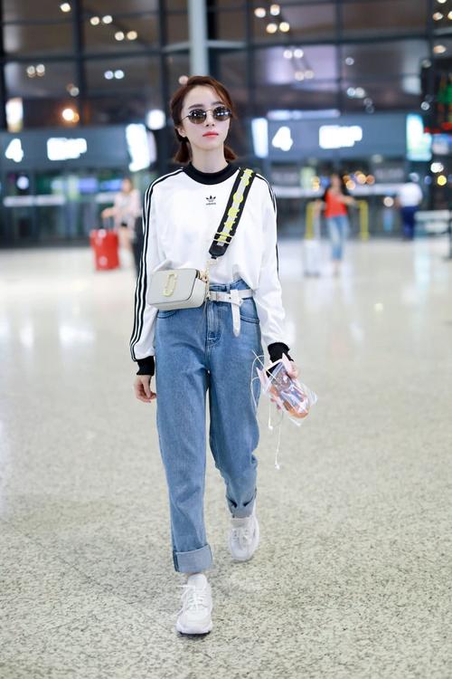 胡冰卿个人资料，胡冰卿是什么血型(胡冰卿的个人资料简介身高体重)