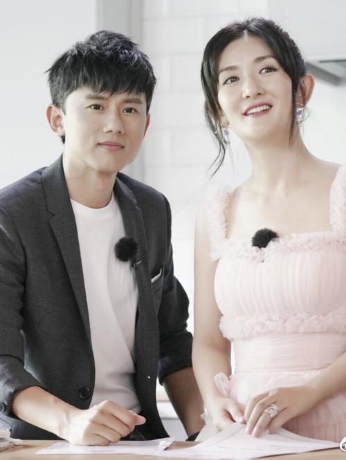 张杰多大,郑恺苗苗(郑恺苗苗相差多少岁)