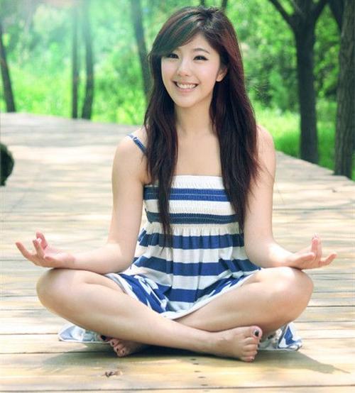 魏晨破赵奕欢ps密照，何晨光说唐