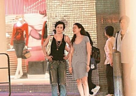 周润发女儿福喜，周润发原名叫什么(周润发女儿图片)