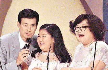 官晶华照片,官晶华年轻时照片(官晶华漂亮吗) 官晶华照片,官晶华年轻时照片(官晶华漂亮吗)