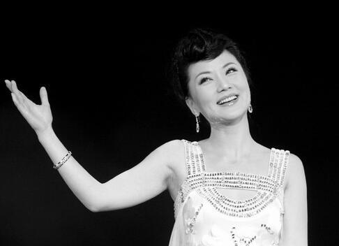 李谷一简历及个人资料,张也 周深 李谷一简历及个人资料,张也 周深