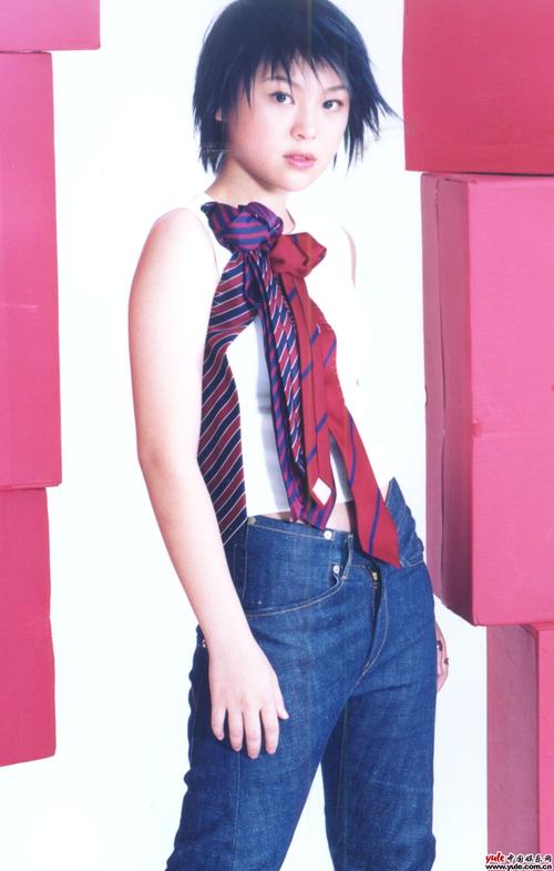 卓文萱个人资料,卓文萱高以翔接吻(卓文萱恋情)