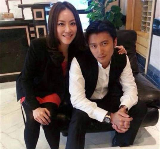 谢霆锋个人资料及简历，王菲的简历(谢霆锋王菲出生日期)