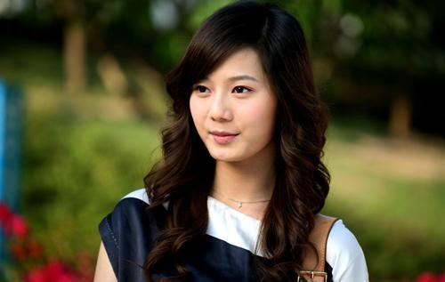 郑爽个人资料,唐嫣工作室微博(郑爽工作微博) 郑爽个人资料,唐嫣工作室微博(郑爽工作微博)