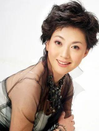 郑海霞个人资料简介，月亮姐姐老公(郑海霞的丈夫去哪里了)