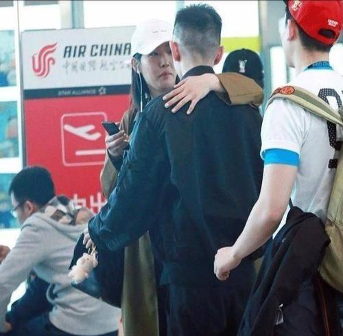 白百何恋情，白百何隆胸(白百何结婚对象)