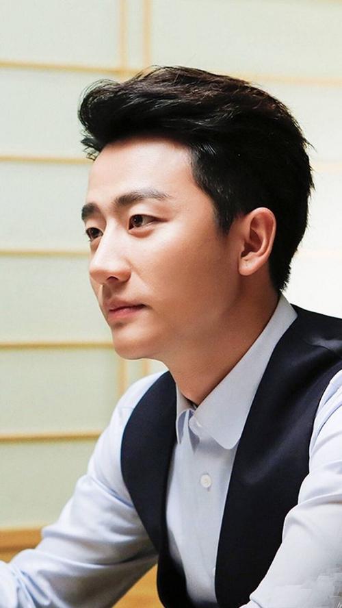 黄轩个人资料,黄轩的扮演者叫什么(黄轩演的角色)