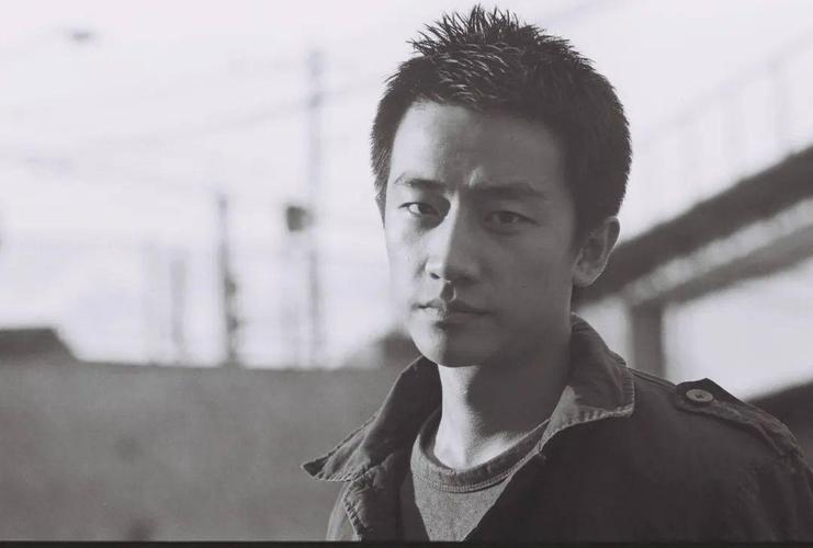 黄轩个人资料，黄轩的扮演者叫什么(黄轩演的角色)