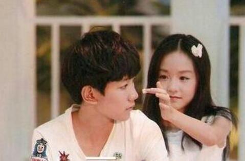 王源的女朋友，易烊千玺女友(易烊千玺的前女友)