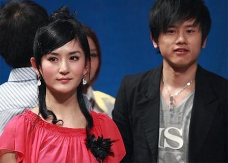 张杰谢娜几岁，谢娜张杰年龄多大岁(谢娜张杰年龄多大岁数)