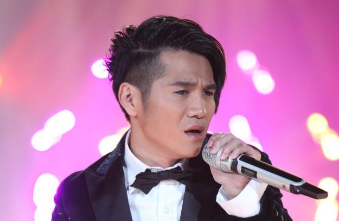 曹格离婚，吴速玲曹格(曹格什么时候离的婚)