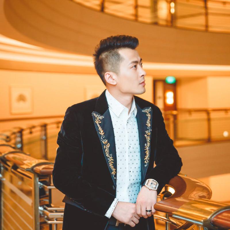 辛巴个人资料，官方发声了永久封停(辛巴团队怎么都封停了)