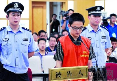 谭卓个人资料，谭卓身材(谭卓个人资料简介(身高/生日/年龄)