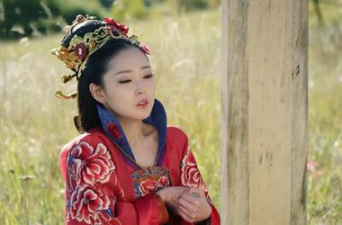 林依晨冯绍峰综艺，林依晨喜欢冯绍(冯绍峰林依晨结婚照)