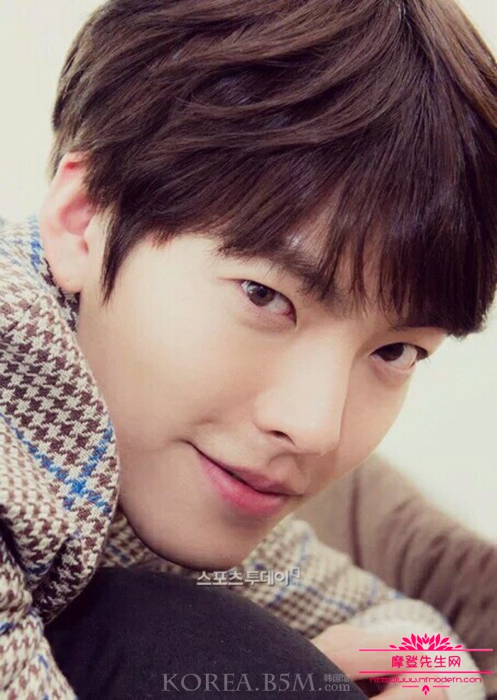 最新韩国帅哥排行榜前十名(韩国最帅的帅哥)