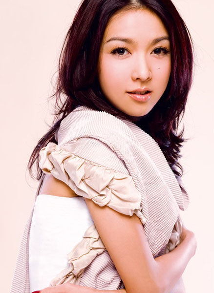 fifaol3游戏怎么卖替补球员(fifa足球世界替补球员怎么处理)