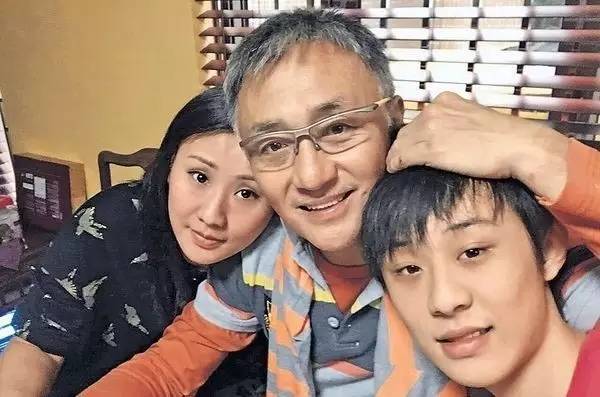 吴岱融为什么娶钟淑慧?吴岱融被雪藏的原因(吴岱融的老婆) 吴岱融为什么娶钟淑慧?吴岱融被雪藏的原因(吴岱融的老婆)