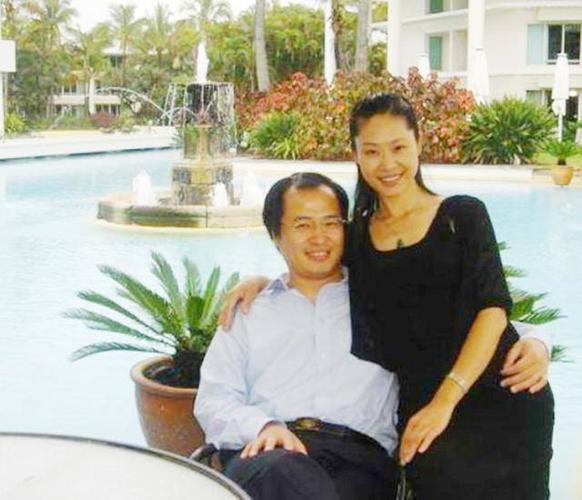 于文华现任老公,于文华老公的照片(于文华现任老公图片) 于文华现任老公,于文华老公的照片(于文华现任老公图片)