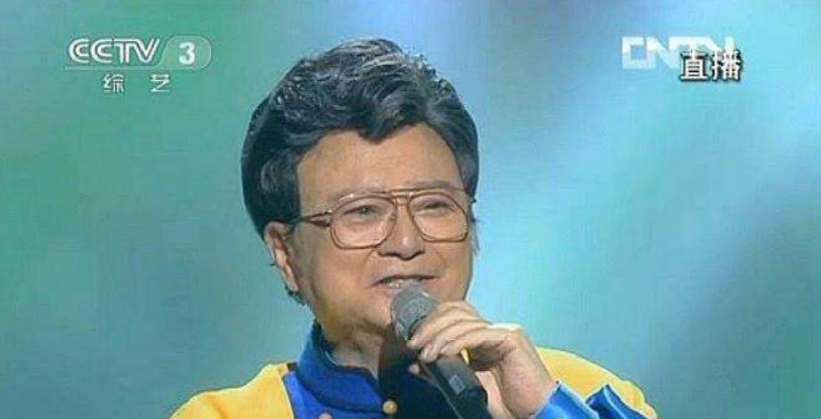 胡松华的头发是假发吗他是不是秃顶 胡松华的头发是假发吗他是不是秃顶