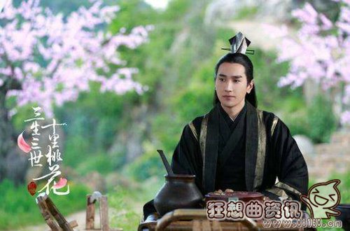 墨渊和夜华谁更爱白浅?墨渊和夜华之间有什(夜华和墨渊是什么关系和白浅又是什么关系)