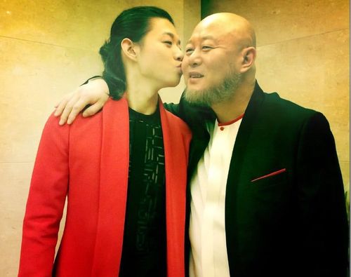 霍尊老婆个人资料,霍尊陈露合照(霍尊的女朋友陈露照片)