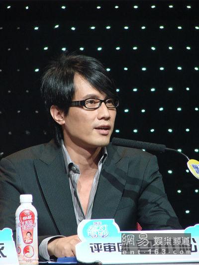 包小柏个人资料，影视演员包小柏(包小柏结婚)