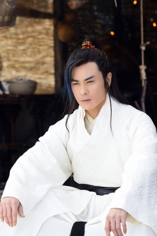 郑嘉颖个人资料，谢安琪(谢嘉颖的个人资料)