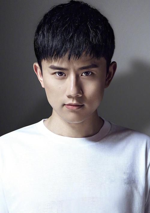 张杰个人资料,何炅有老婆吗(主持人张杰个人资料老公是谁) 张杰个人资料,何炅有老婆吗(主持人张杰个人资料老公是谁)