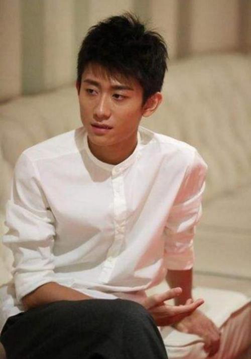 盛超个人资料，盛超为什么退出娱乐(演员盛超现状)