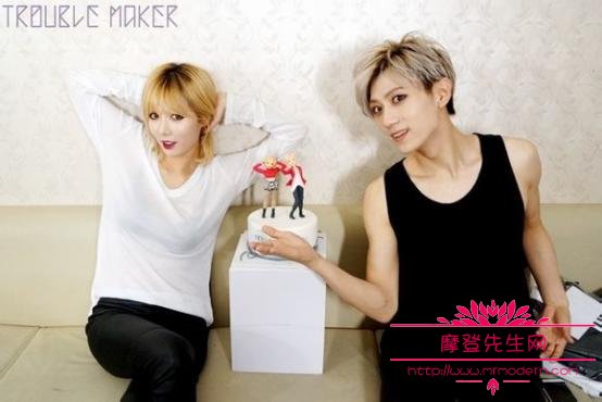 泫雅的胸是真的还是后天练的(泫雅的身材怎么练出来) 泫雅的胸是真的还是后天练的(泫雅的身材怎么练出来)