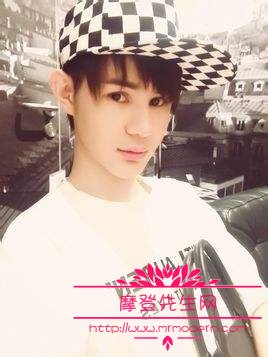 马里山为什么戴义乳 马里山为什么戴义乳