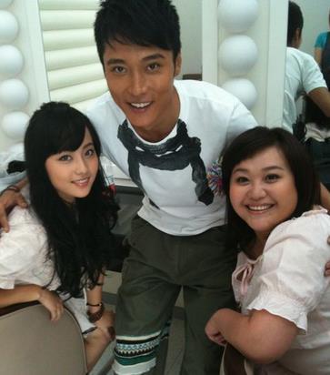 张丹峰老婆，应采儿二胎(应采儿二胎后现身)