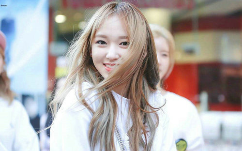 周洁琼为什么叫pinKy？周洁琼在韩国火(周洁琼的出道组合是什么)