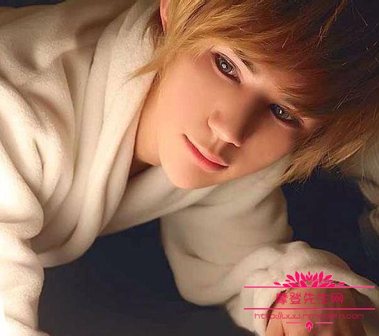 马里山为什么戴义乳 马里山为什么戴义乳