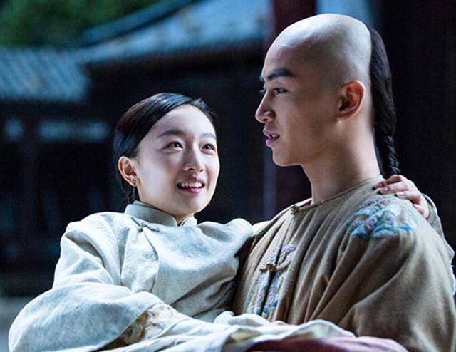 蒋梦婕周冬雨，和周冬雨像的女演员(周冬雨和蒋雯丽)