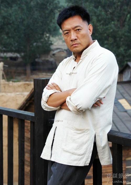 演员李梦男，则换成了李梦男饰演(李梦男剧照)