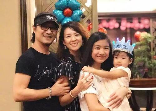 汪峰有几个女儿,章子怡(章子怡汪峰有几个孩子) 汪峰有几个女儿,章子怡(章子怡汪峰有几个孩子)